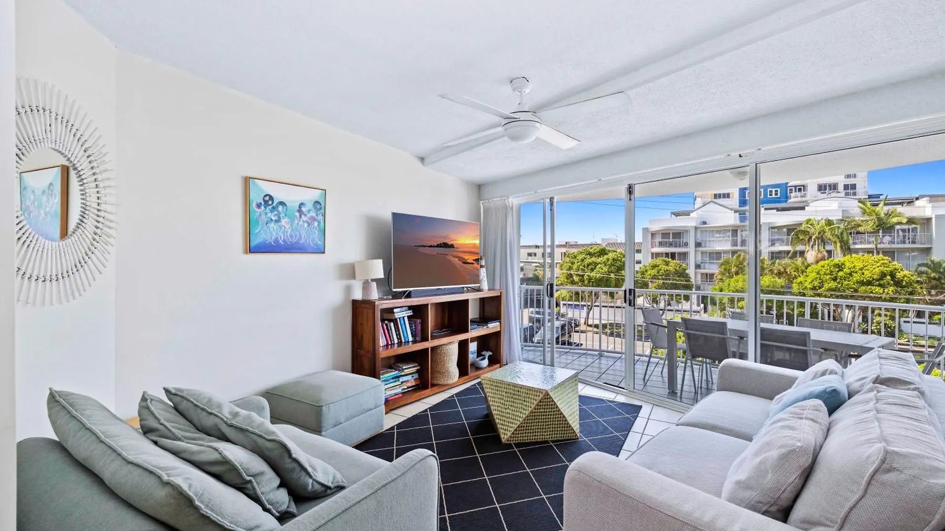 Coral Sea Apartments Maroochydore